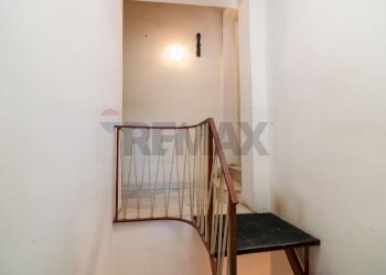 Scale - Casa indipendente VIA AMEDEO
 
26, Comiso - foto 29