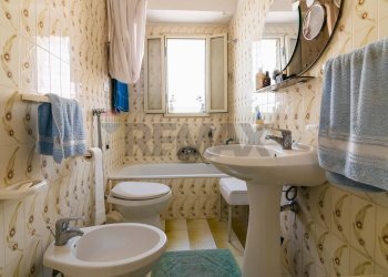 Bagno - Casa indipendente VIA AMEDEO
 
26, Comiso - foto 33