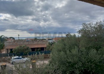 Edificio all\'aperto - Villa VIA MARE TIRRENO
 
s.n., Ragusa - foto 33