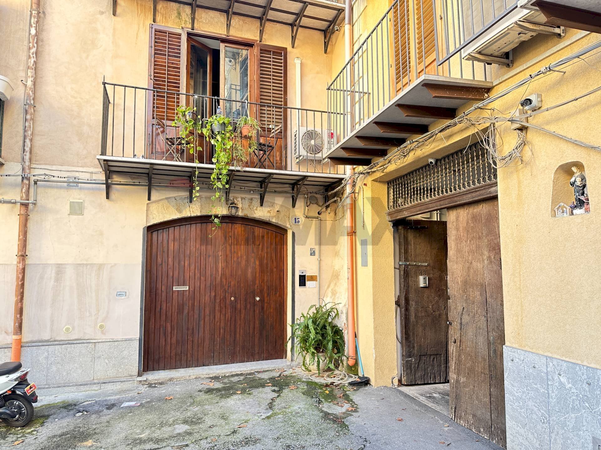 Edificio all\'aperto - Three-room apartment Palermo - photo 1