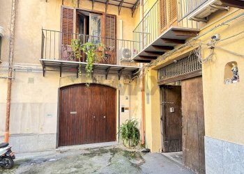 Edificio all\'aperto - Trilocale Palermo - foto 1
