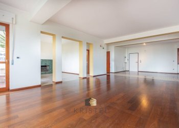 Foto 2 - Appartamento VIA ABETONE
 
2, Montesilvano - foto 2