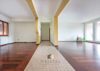 Foto 3 - Appartamento VIA ABETONE
 
2, Montesilvano - foto 3