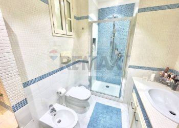 Bagno - Appartamento Via Francesco Paolo Perez
 
201, Palermo - foto 19