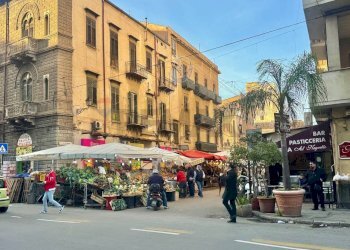 Edificio all\'aperto - Appartamento Via Francesco Paolo Perez
 
201, Palermo - foto 21