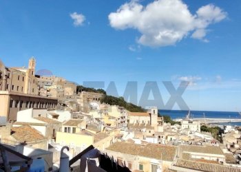 Vista dell\'acqua - Appartamento cortile salvatore ciofalo
 
18, Termini Imerese - foto 2