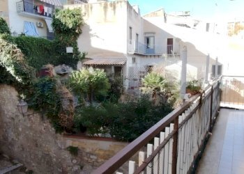 Balcone - Appartamento cortile salvatore ciofalo
 
18, Termini Imerese - foto 16