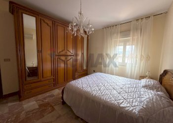 Camera / camera da letto - Four-room apartment CHIASSO MESSINA
 
6, Monreale - photo 18