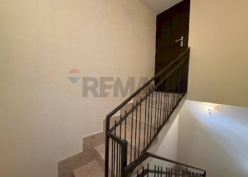 Scale - Four-room apartment CHIASSO MESSINA
 
6, Monreale - photo 23