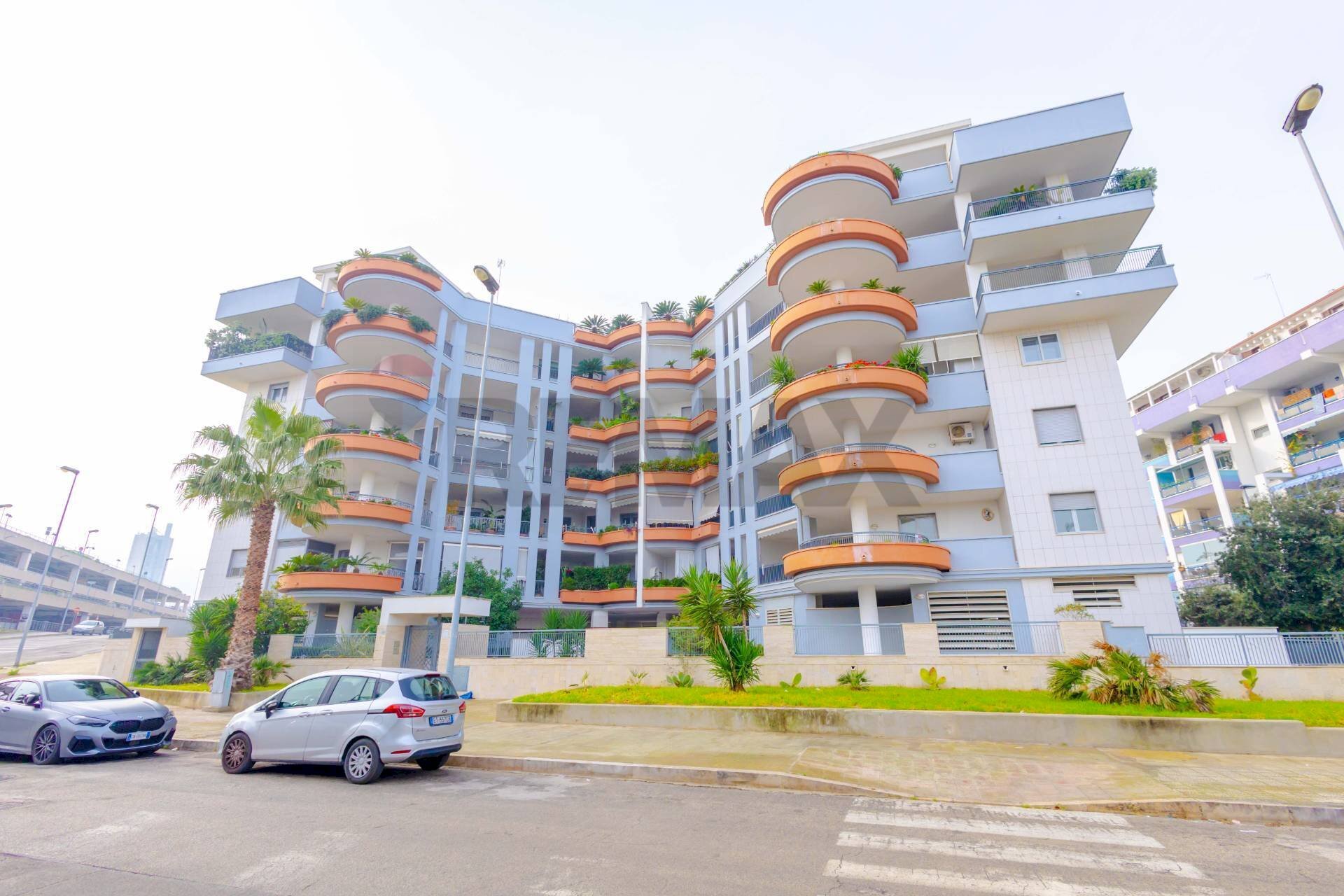 Edificio all\'aperto - Four-room apartment Via Degli Ammiragli Casardi
 
37, Barletta - photo 1