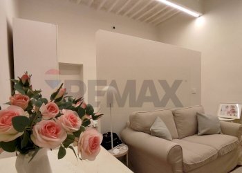 Sala da pranzo - One-room apartment Vicolo Scacchini
 
20, Parma - photo 1