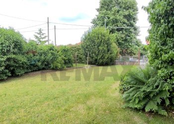 Giardino - Casa semi indipendente Fontaneto d'Agogna - foto 6