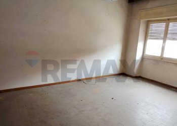 Stanza vuota - Casa semi indipendente Fontaneto d'Agogna - foto 11