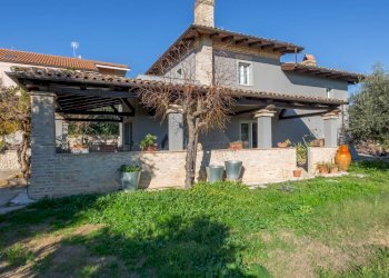 Foto 4 - Villa C.DA CASTELVECCHIO
 
4, Francavilla al Mare - foto 4