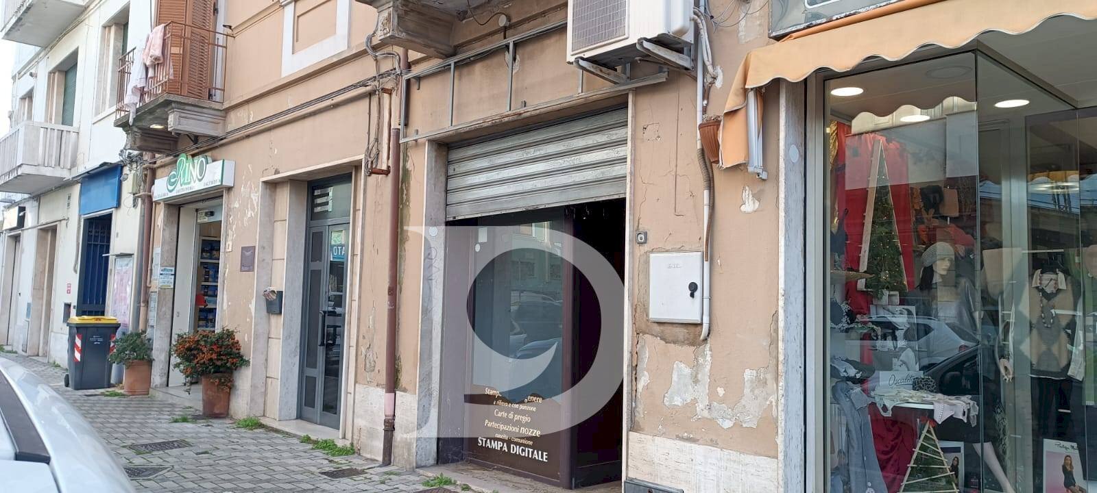 Foto 1 - Locale Commerciale Via dei Bastioni, Pescara - foto 1