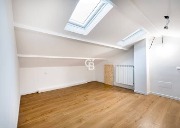 Foto 15 - Trilocale Via della Rondine
 
16, Viterbo - foto 15