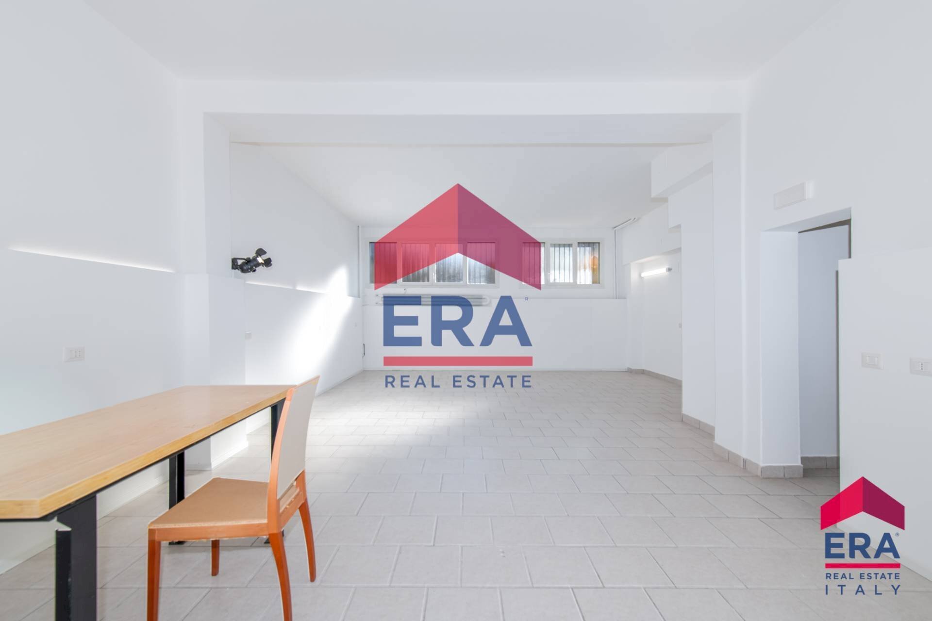 Foto 1 - Laboratorio Via Degli Artaria
 
11, Milano - foto 1