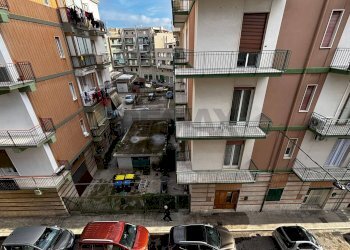 Edificio all\'aperto - Quadrilocale via felice tarantini
 
10, Trani - foto 18