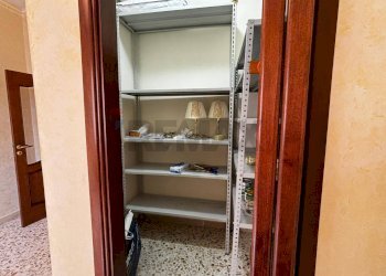 Dispensa di stoccaggio - Quadrilocale via felice tarantini
 
10, Trani - foto 24