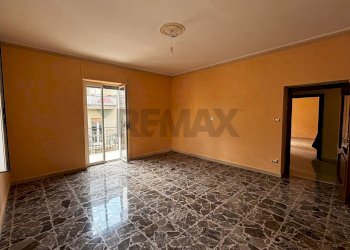 Stanza vuota - Quadrilocale via felice tarantini
 
10, Trani - foto 26