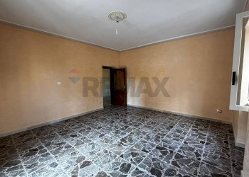 Stanza vuota - Quadrilocale via felice tarantini
 
10, Trani - foto 27