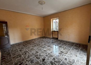 Stanza vuota - Quadrilocale via felice tarantini
 
10, Trani - foto 31