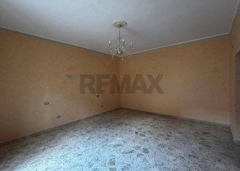 Stanza vuota - Quadrilocale via felice tarantini
 
10, Trani - foto 40