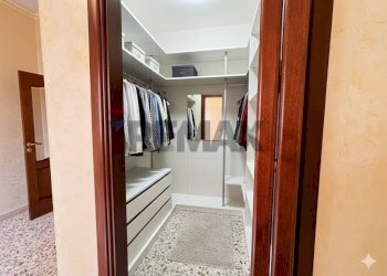 Cabina armadio - Quadrilocale via felice tarantini
 
10, Trani - foto 25