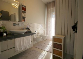 Appartamento Via Alcide De Gasperi, Rho - foto 32