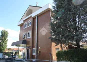 Apartment Via Alcide De Gasperi, Rho - photo 1