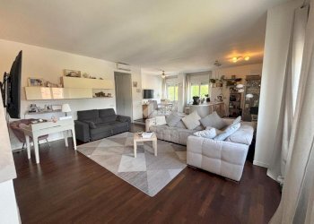 Apartment Via Alcide De Gasperi, Rho - photo 2