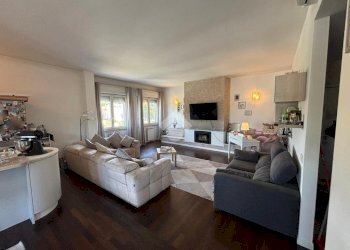 Apartment Via Alcide De Gasperi, Rho - photo 5