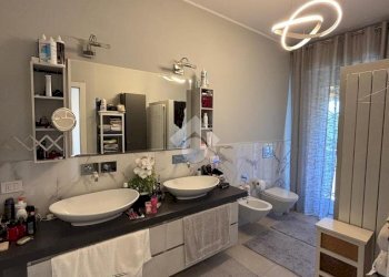 Apartment Via Alcide De Gasperi, Rho - photo 36