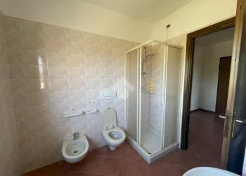 Bilocale Viale Vittorio Veneto, Borgomanero - foto 8