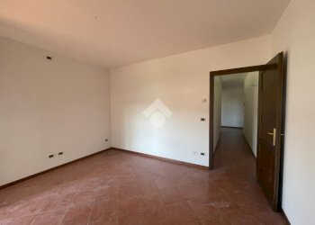 Bilocale Viale Vittorio Veneto, Borgomanero - foto 23