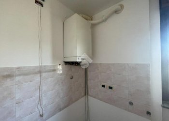 Bilocale Viale Vittorio Veneto, Borgomanero - foto 29