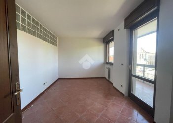 Bilocale Viale Vittorio Veneto, Borgomanero - foto 33