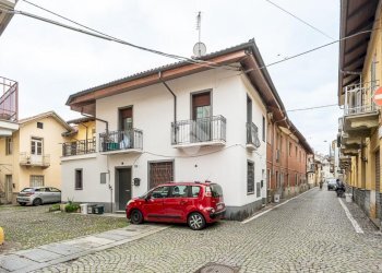 Two-room apartment Via Saccarelli, Venaria Reale - photo 1
