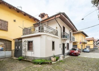 Two-room apartment Via Saccarelli, Venaria Reale - photo 2