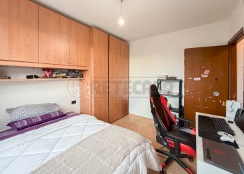 camera da letto - Trilocale Via Marinai d'Italia, Creazzo - foto 18