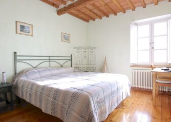 vendesi terratetto con terrazzo lucca capannoriIMG - Townhouse Via di Mezzo 5, Capannori - photo 11