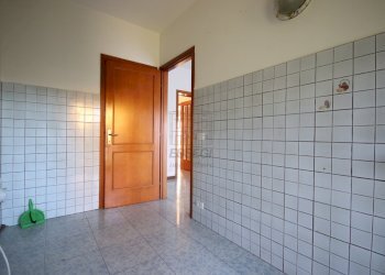 Villetta bifamiliare in vendita a Lucca (8).JPG - Villa a Schiera Via Delle Cornacchie 1016, Lucca - foto 5