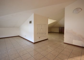 Villetta bifamiliare in vendita a Lucca (23).JPG - Villa a Schiera Via Delle Cornacchie 1016, Lucca - foto 15