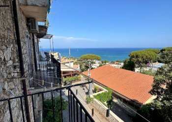 WhatsApp Image 2025-12-13 at 16.20.03 (3).jpeg - Appartamento Via XX Settembre, San Felice Circeo - foto 1