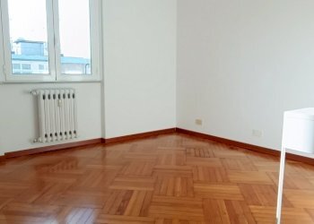 IMG20260107103037.jpg - Attic Via San Francesco D'Assisi 13, Savona - photo 12