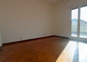 IMG20260107103049.jpg - Attic Via San Francesco D'Assisi 13, Savona - photo 13