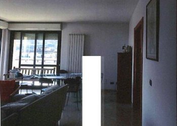 4.jpg - Appartamento all'asta Via Cristoforo Colombo 54, Taggia - foto 2