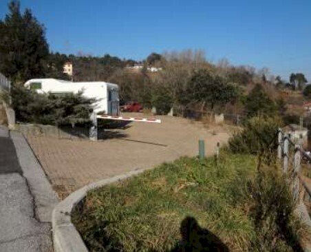 2.jpg - Posto Auto Salita Murta snc, Genova (zona Bolzaneto) - foto 1