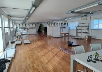 WhatsApp Image 2026-01-07 at 10.16.09 (2).jpeg - Laboratory via pietro nenni, Pescara - photo 1