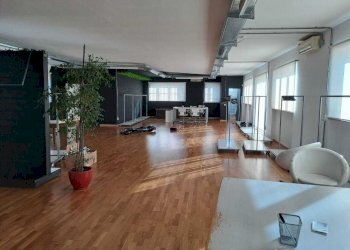 WhatsApp Image 2026-01-07 at 10.16.10 (2).jpeg - Laboratory via pietro nenni, Pescara - photo 14